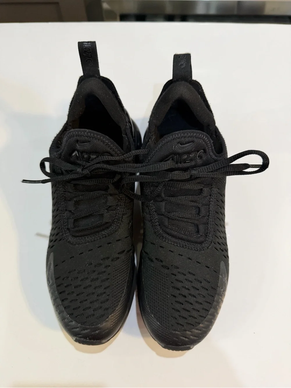 Nike Air Max 270 Triple Black Kids Sneakers Size 5.5Y